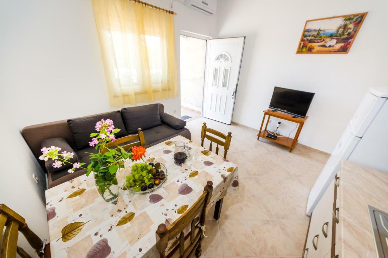 Apartment Culina Pridraga Luaran gambar