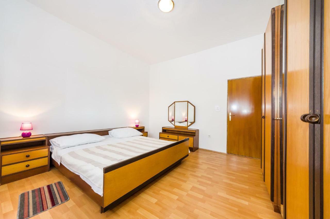 Apartment Culina Pridraga Luaran gambar