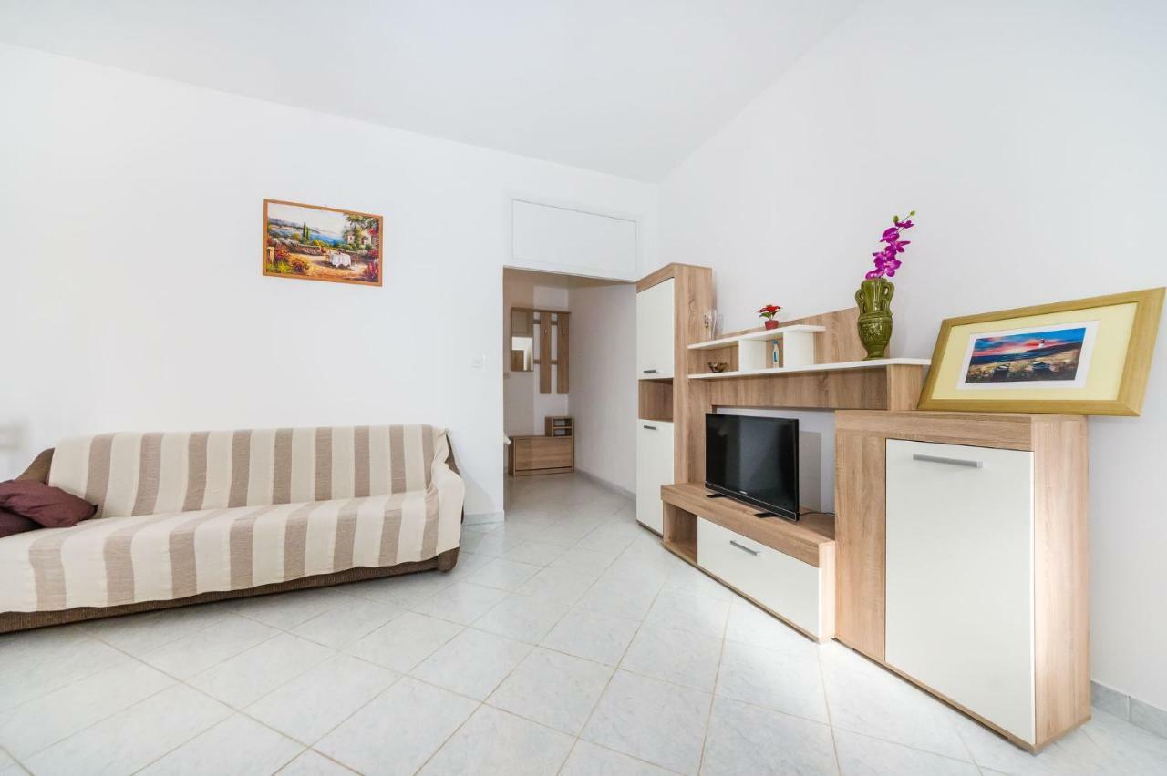 Apartment Culina Pridraga Luaran gambar