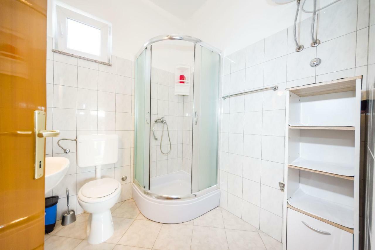 Apartment Culina Pridraga Luaran gambar